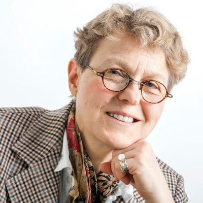 Dr. Vera Tarman